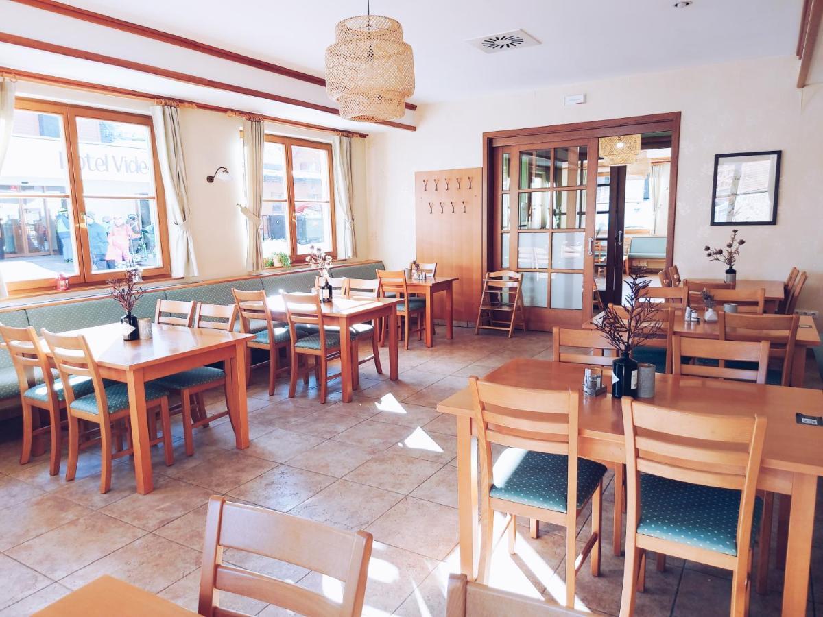Pohorje Village Wellbeing Resort - Forest Apartments Videc Hocko Pohorje Ngoại thất bức ảnh